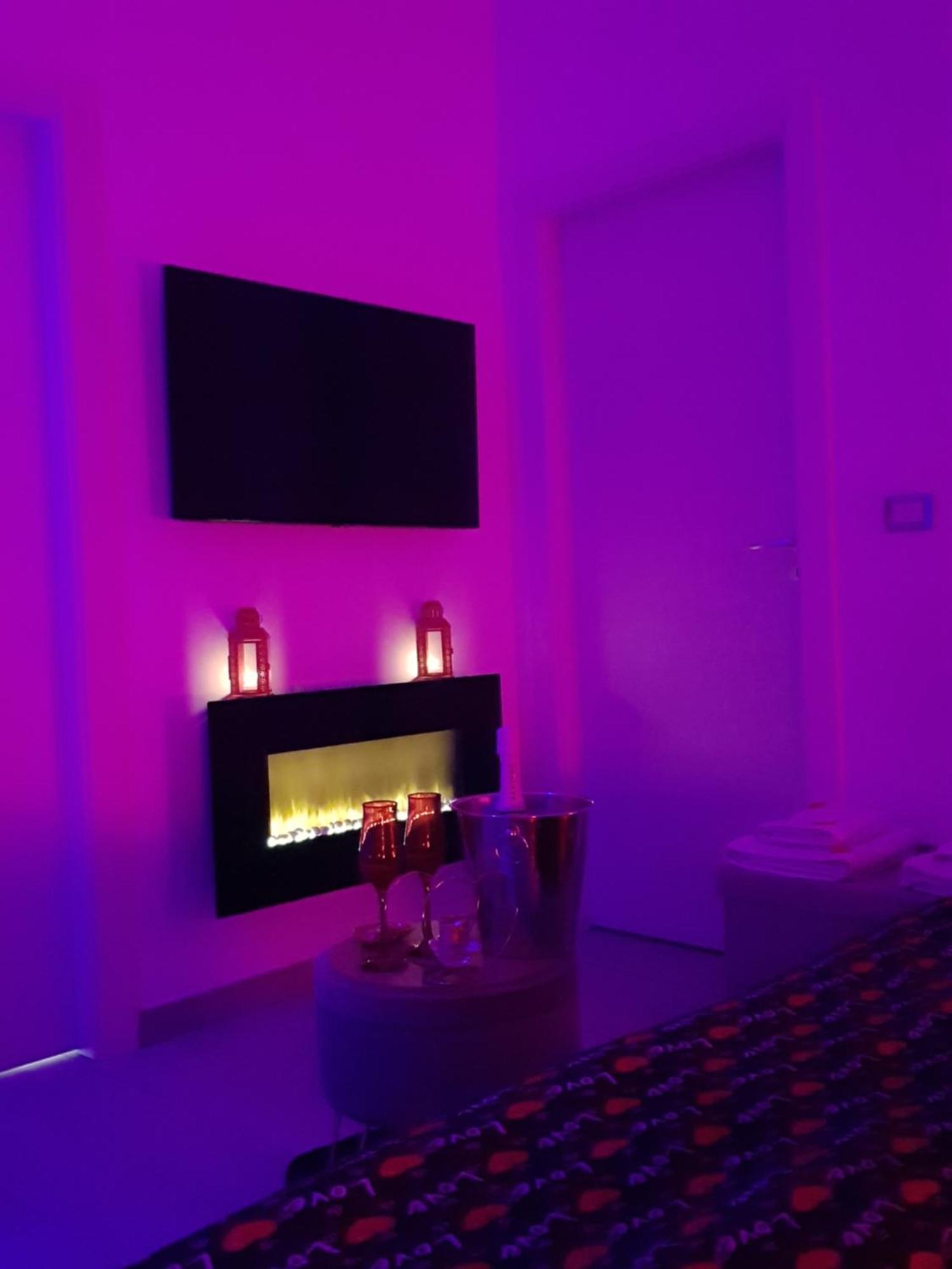 הוילה סירקוזה Momenti E Wellness מראה חיצוני תמונה