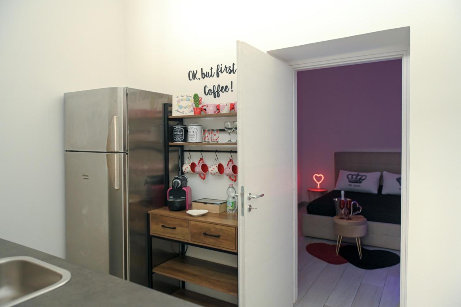 הוילה סירקוזה Momenti E Wellness מראה חיצוני תמונה